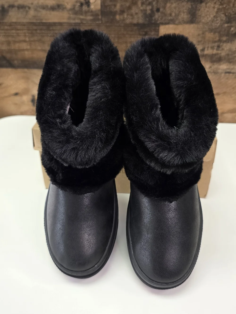 Steve Madden Black Faux Fur Platform Ankle Bootie Kids Size 3
